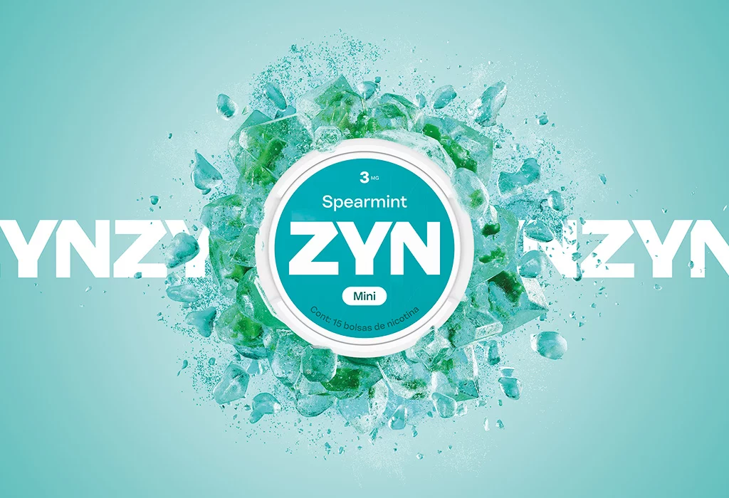  Lata mini de ZYN Spearmint verde de 3 mg, con explosion de hielo verde sobre el logotipo de ZYN.