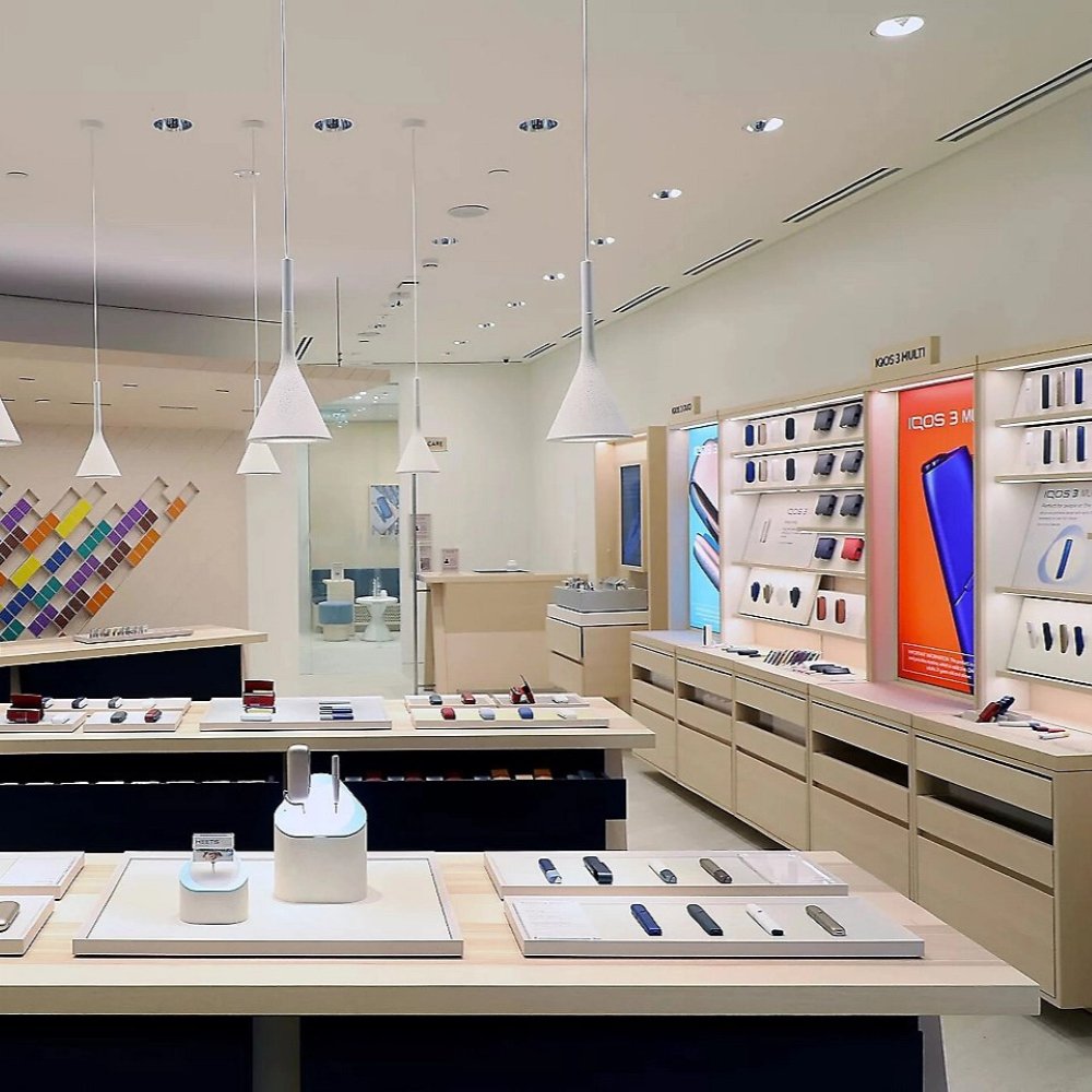 IQOS Boutique Store Bonifacio High Street