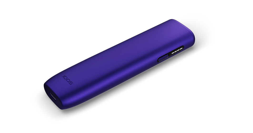 IQOS ILUMA i ONE color lila, sobre fondo morado claro.