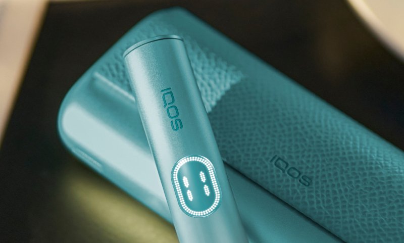 IQOS Tabakerhitzer in der Farbe Breeze Blue.