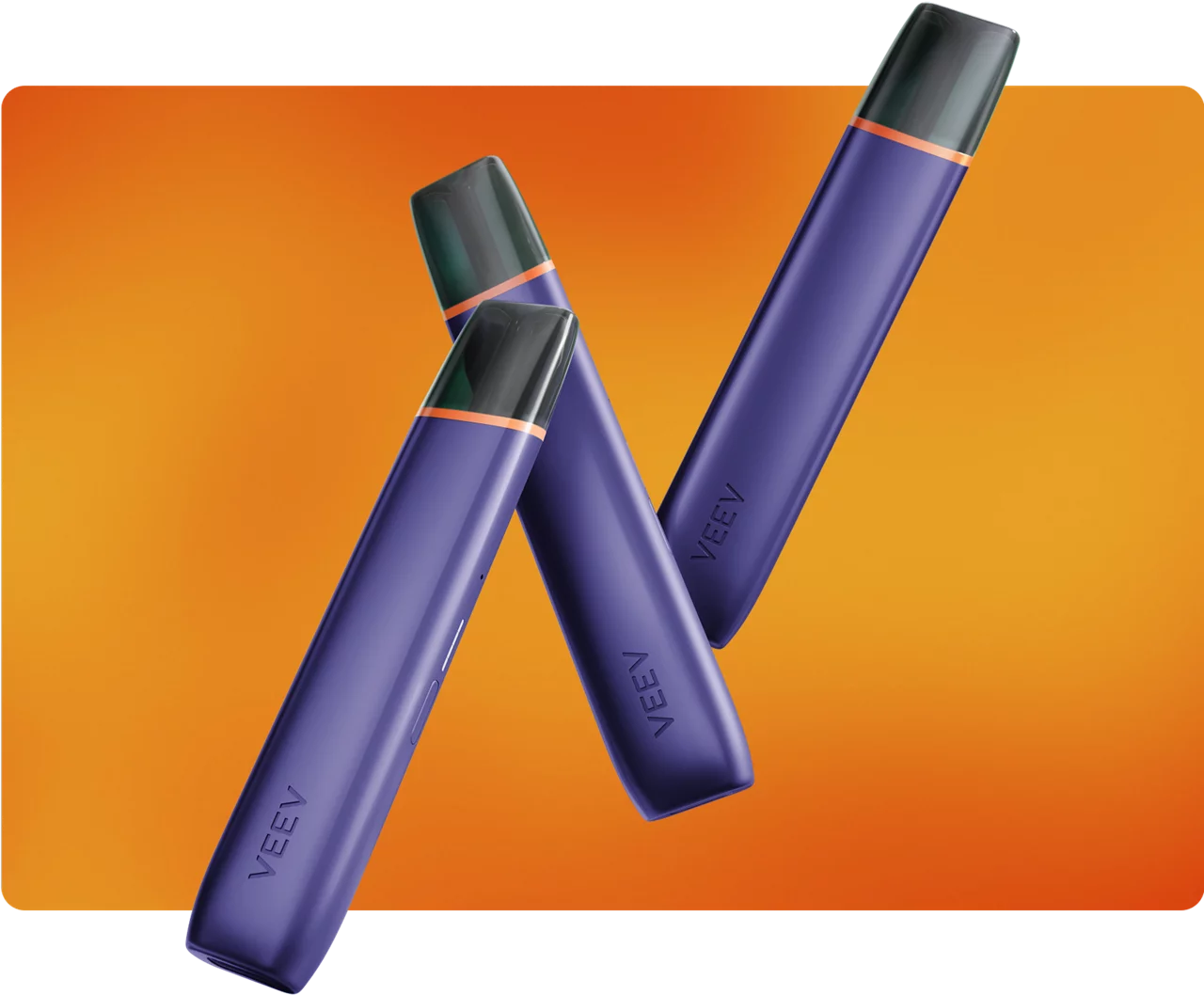 3 VEEV one Geräte in der Farbe Electric Purple aufgereiht auf einem orangefarbenen Hintergrund. 