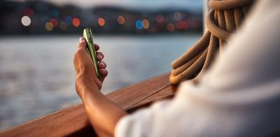 Persona usando un computador