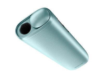 Un IQOS ILUMA i ONE color Breeze Blue