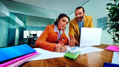 What does ZYN contain?