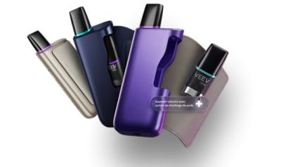 Gamme complète VEEV One+ en plusieurs coloris avec pods visibles, mise en avant d’une nouvelle expérience de vapotage moderne et compacte.