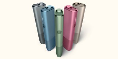 IQOS ILUMA devices in different colours.