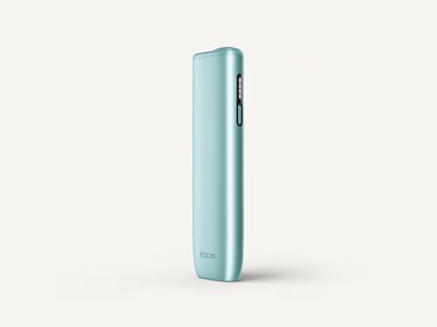 IQOS ILUMA i ONE naprava v modri Breeze blue barvi