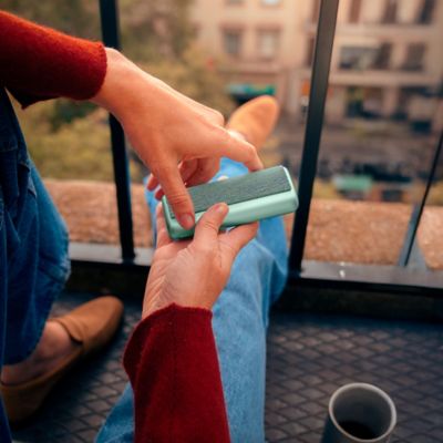 Un Pocket Charger IQOS ILUMA PRIME color Jade Green. 