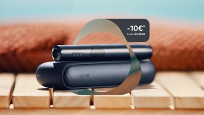 IQOS ILUMA i Geräte in Midnight Black.
