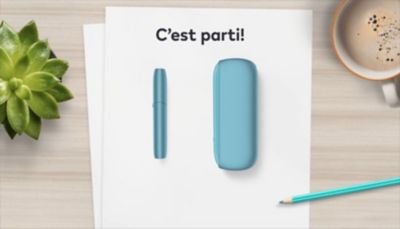 Stylet d'IQOS Originals DUO  et chargeur de poche en  turquoise.