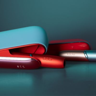 An IQOS device.