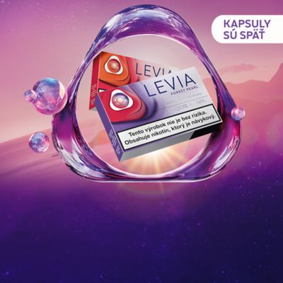 2 krabičky LEVIA pri západe slnka