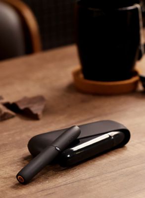 How to clean your IQOS 3 connector