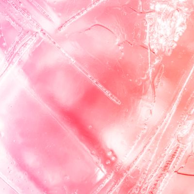 Jednorázová e-cigareta VEEV NOW Coral Pink s příchutí vodního melounu a máty