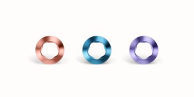 drei unterschiedliche Ringe in drei Farben: Coral, Indigo Blue and Vivid Mauve.