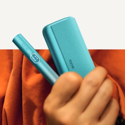 Zaříezní IQOS ILUMA I PRIME v ruce