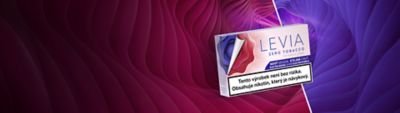 Krabička LEVIA na fialovo-růžovém pozadí.