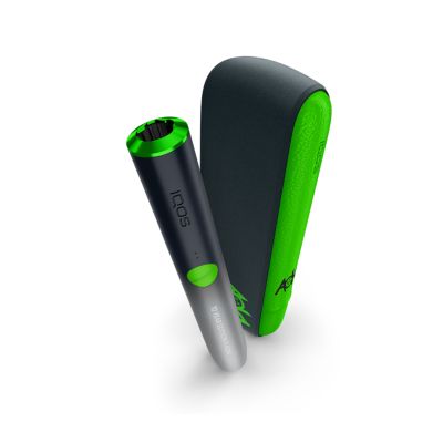 Zelené zařízení IQOS ILUMA x Steve Aoki 10 Year Edition 