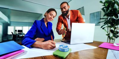 ZYN krabička na stole v kanceláři