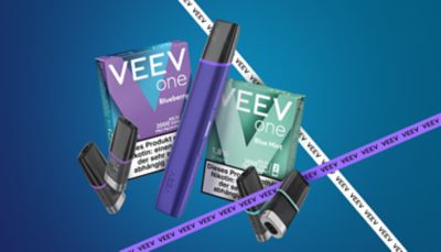 Ein VEEV ONE Gerät mit Blue Mint und Blueberry Pack Gratis