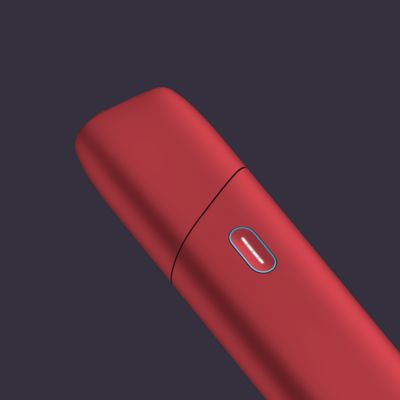 Eine Hand hält einen blauen IQOS Originals ONE Tabakerhitzer.