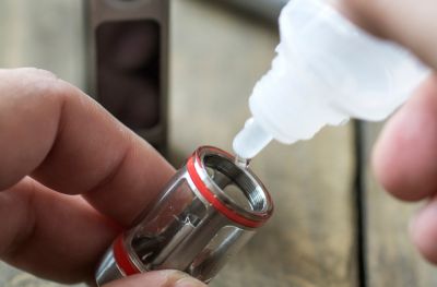 Nachfüllprozess eines Liquid-Tank einer Vape