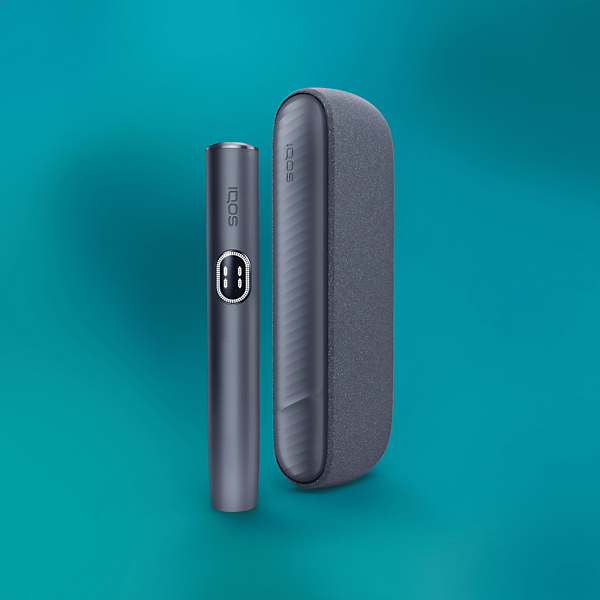 IQOS ILUMA i Midnight Black Kit