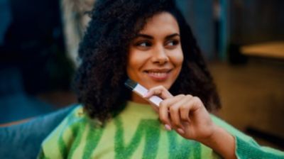 woman using VEEV