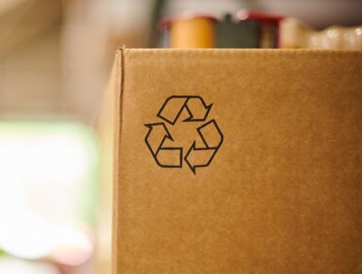 recycle image on a cardbox