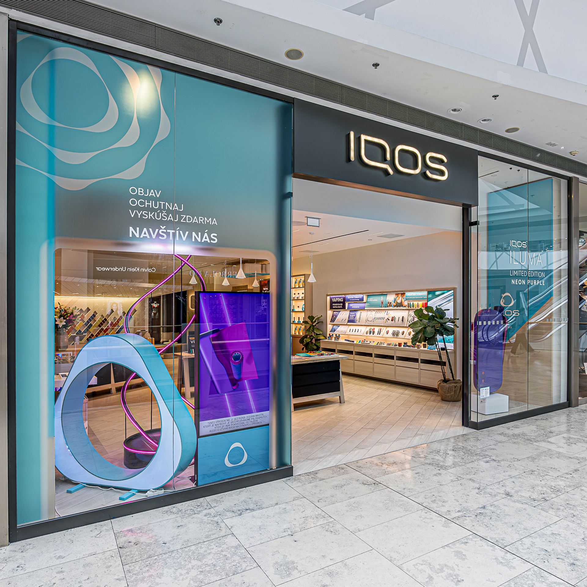 IQOS Store Bratislava Eurovea