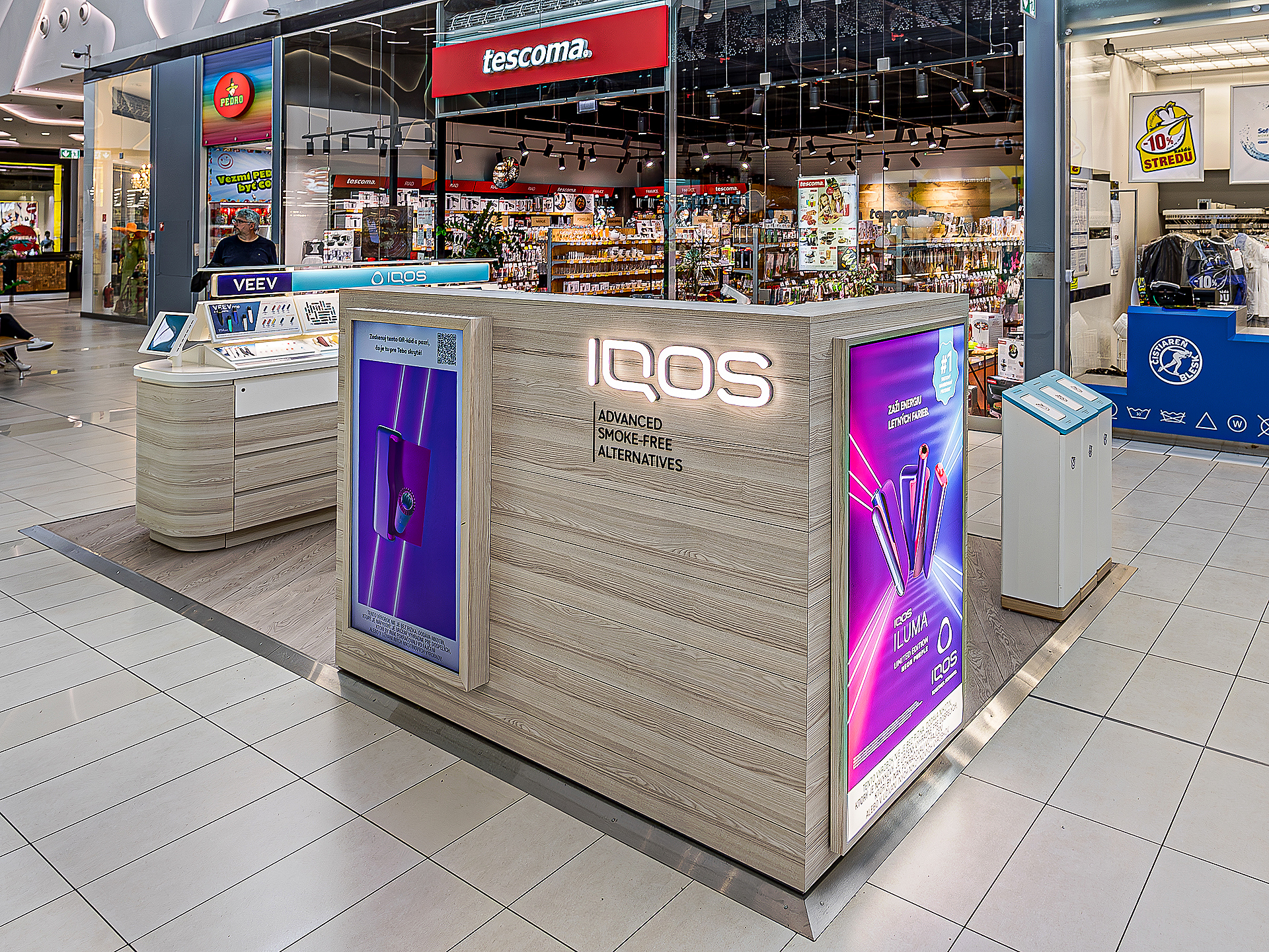 IQOS Island Bratislava Avion