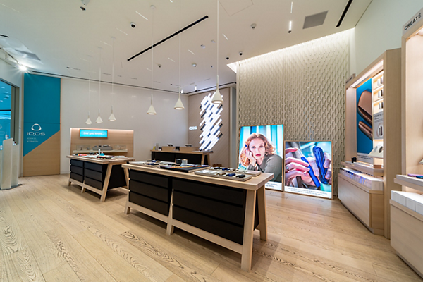 IQOS Boutique The Dubai Mall, DUBAI 1st Floor, Dubai, UAE