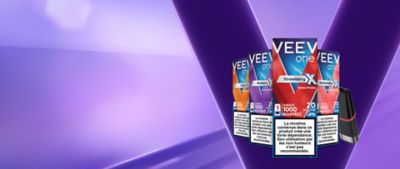 bannière  avec un fond lilas et le V iconique VEEV One présentant des offres sur les pods de vape avec les saveurs Cherry, Sour Apple et Ice Mint sur fond violet avec un V violet foncé.