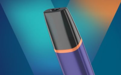 Fialový VEEV ONE na pozadí písmena V.